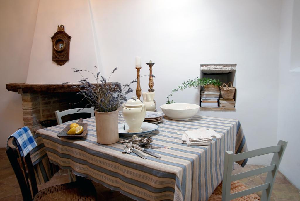 Casarciccia Guest House Todi Ruang foto
