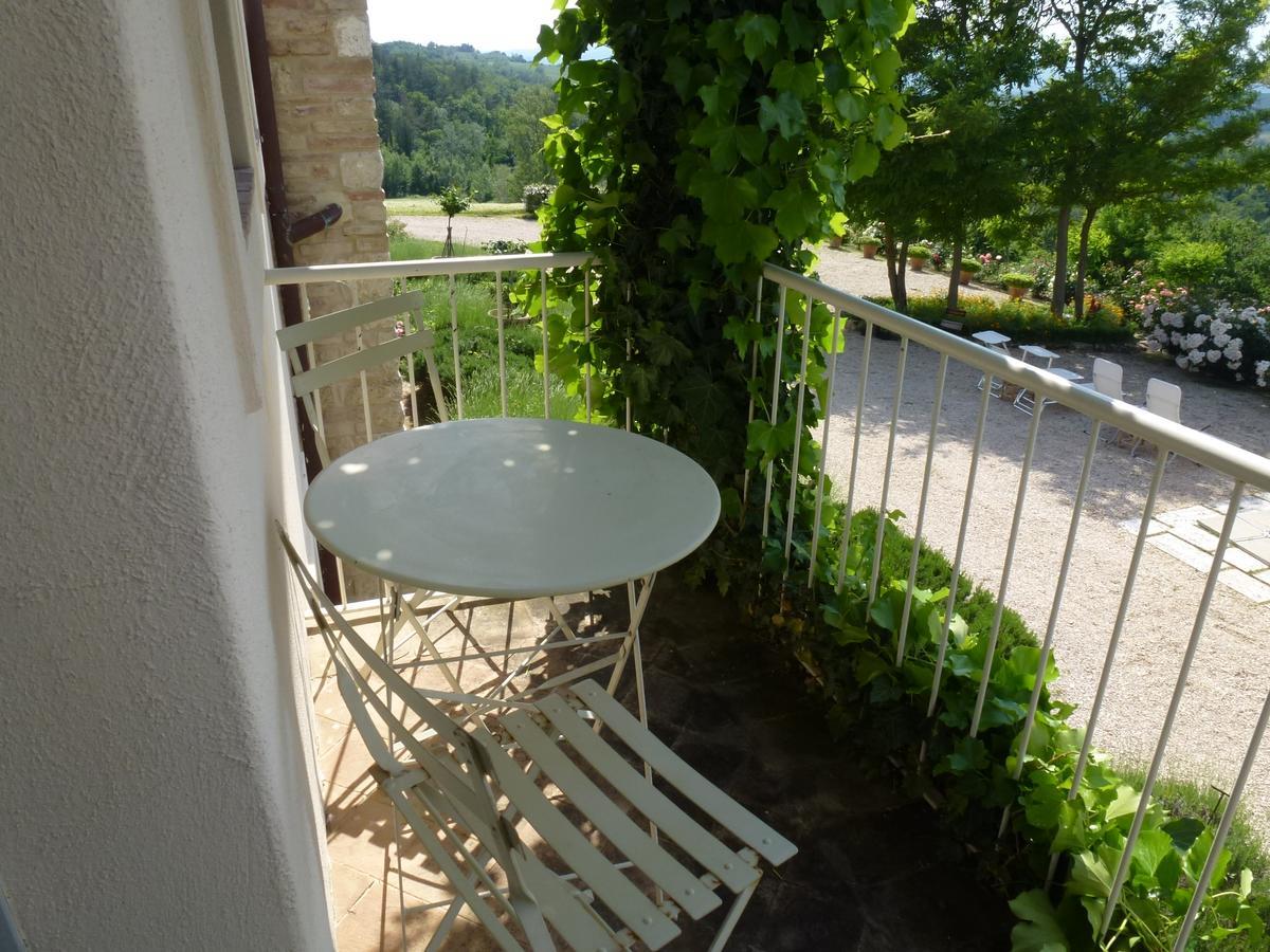 Casarciccia Guest House Todi Bagian luar foto