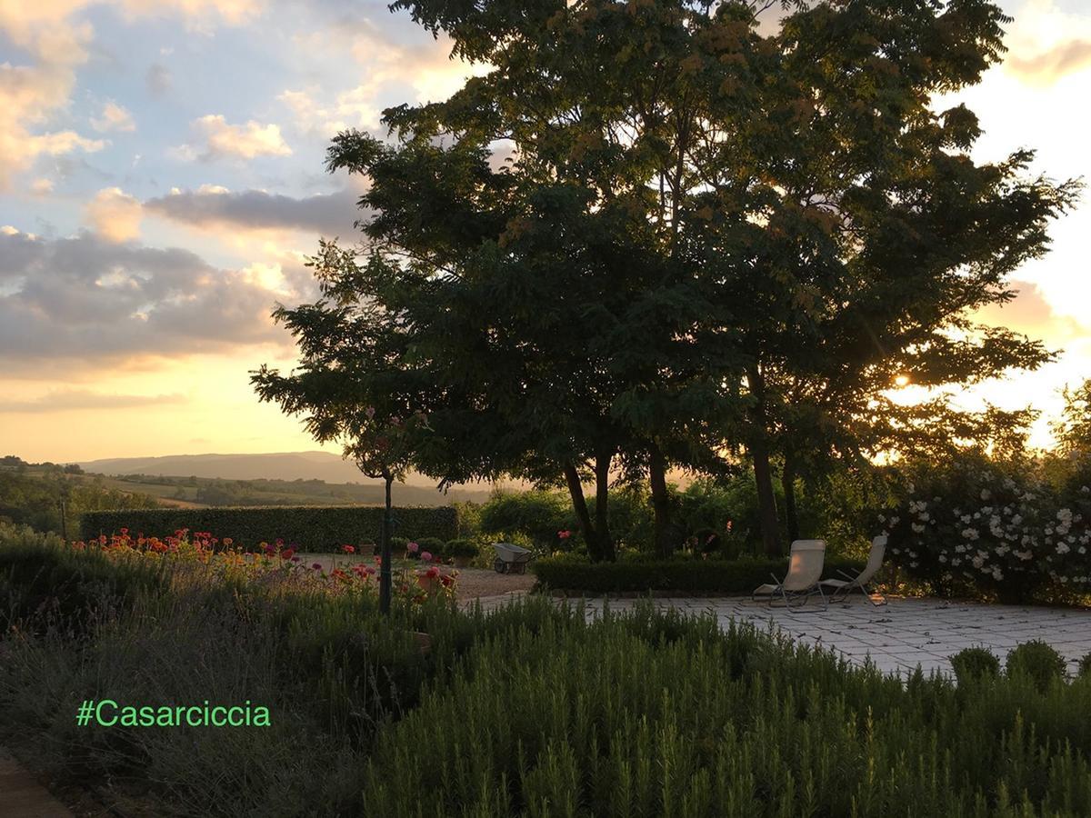 Casarciccia Guest House Todi Bagian luar foto